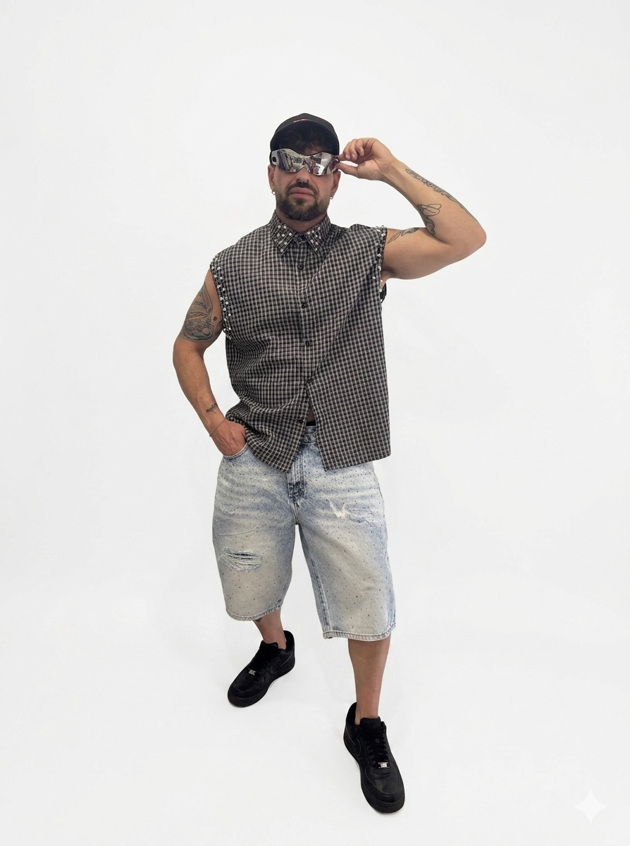 Camicia smanicata nera