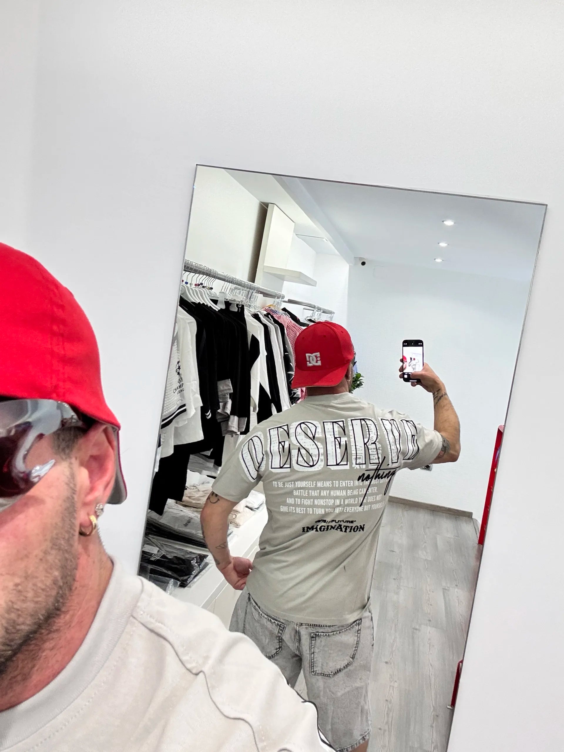 T-SHIRT DESERVE FANGO - immagine 1